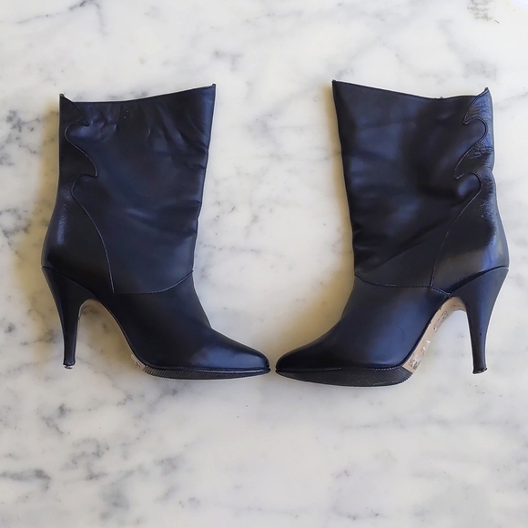 Genuine Leather Upper Pointed Toe Mid-Calf Boots. - Picture 2 of 5